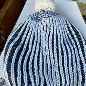 Vintage 1970s 70s Winter Striped Knit black and white Beanie hat with Pom Pom